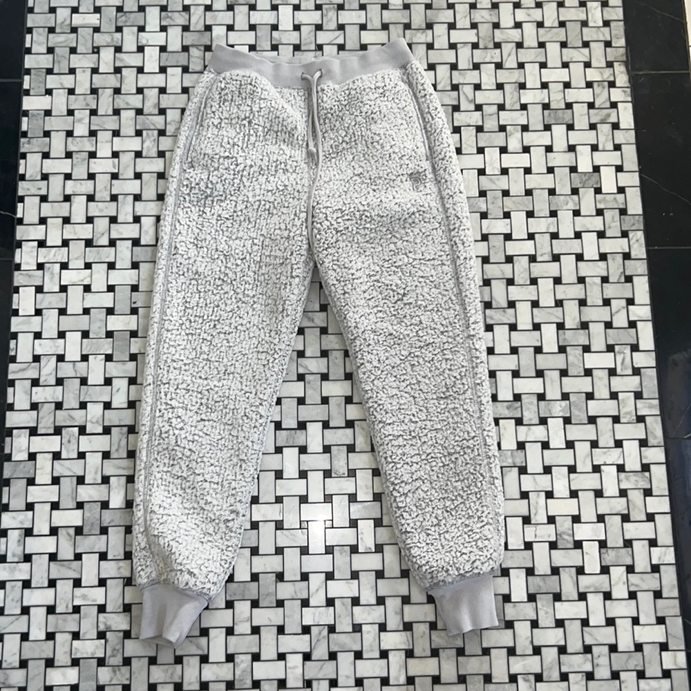 NEW! Fuzzy VS Pink pants